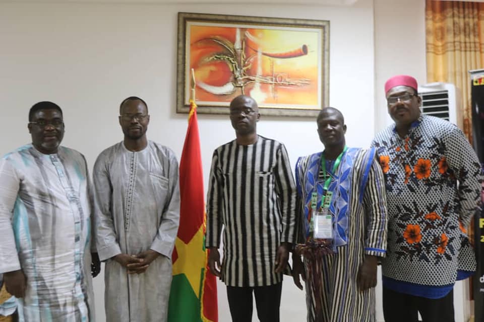 Promotion des langues africaines: un émissaire de l&rsquo;UA chez le Ministre Abdoul Karim Sango